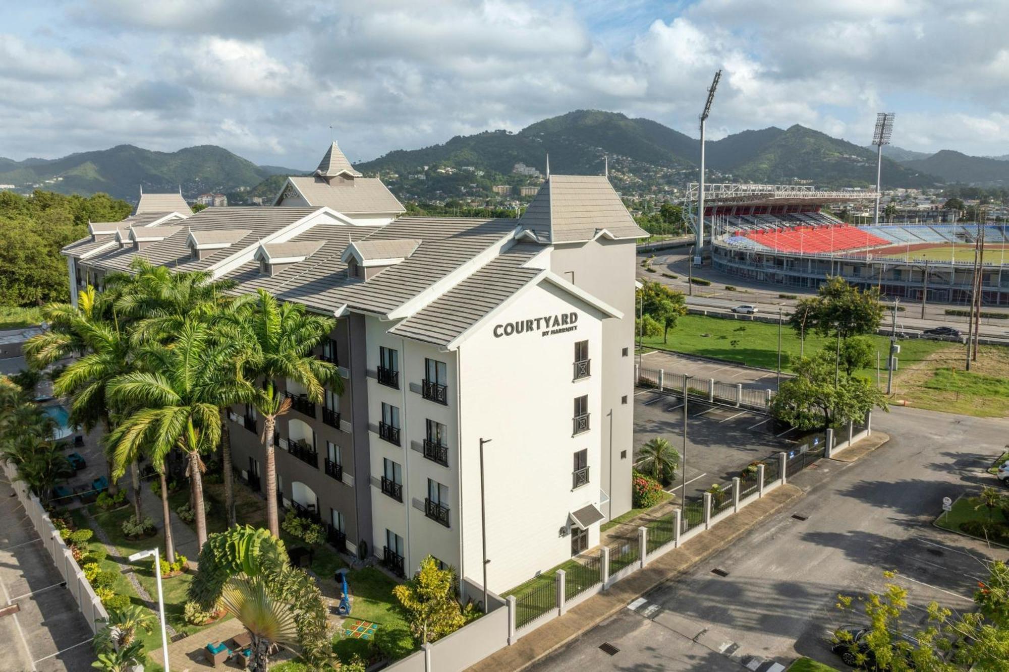 Courtyard By Marriott Port Of Spain Bagian luar foto