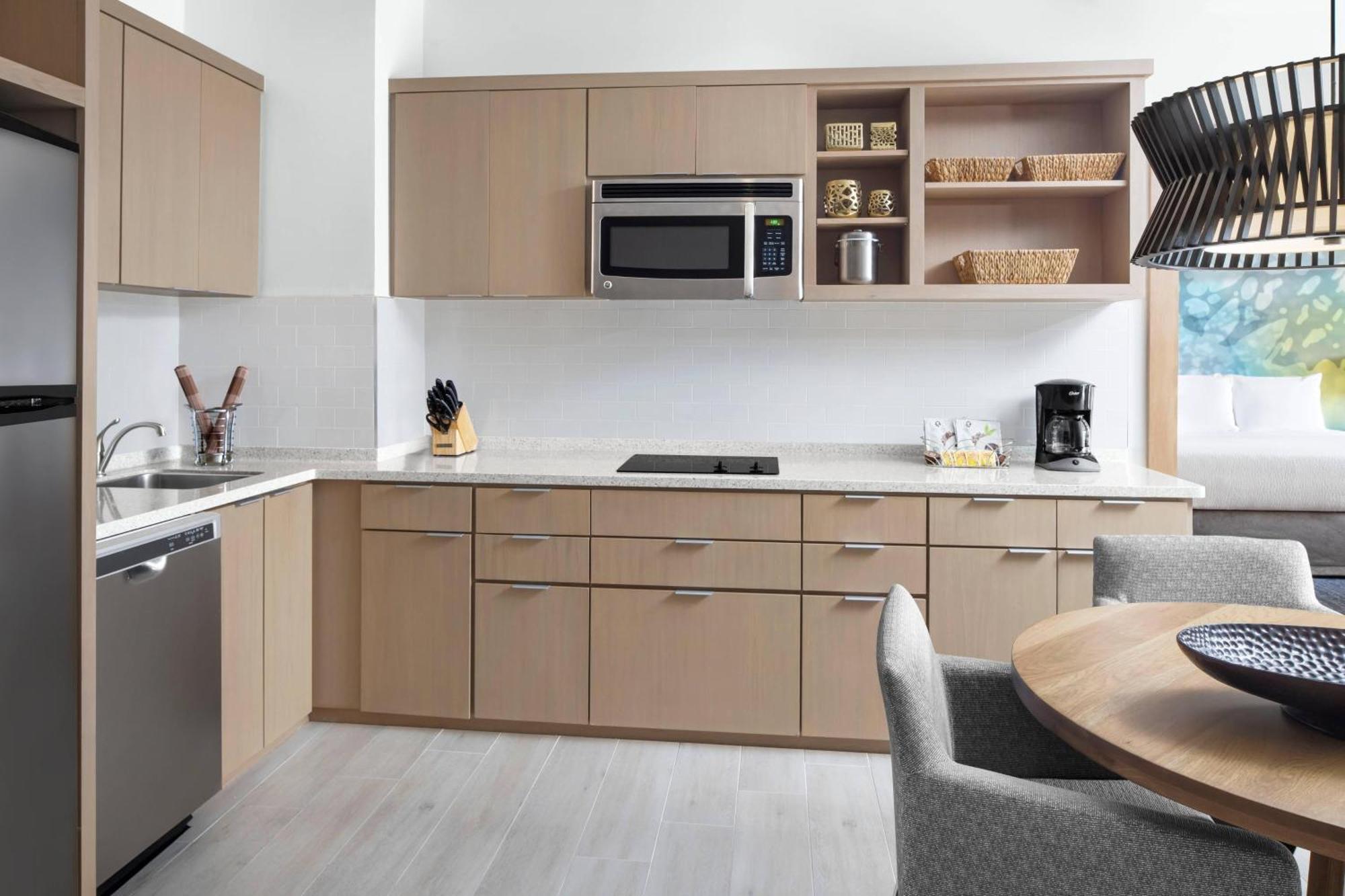 Courtyard By Marriott Port Of Spain Bagian luar foto
