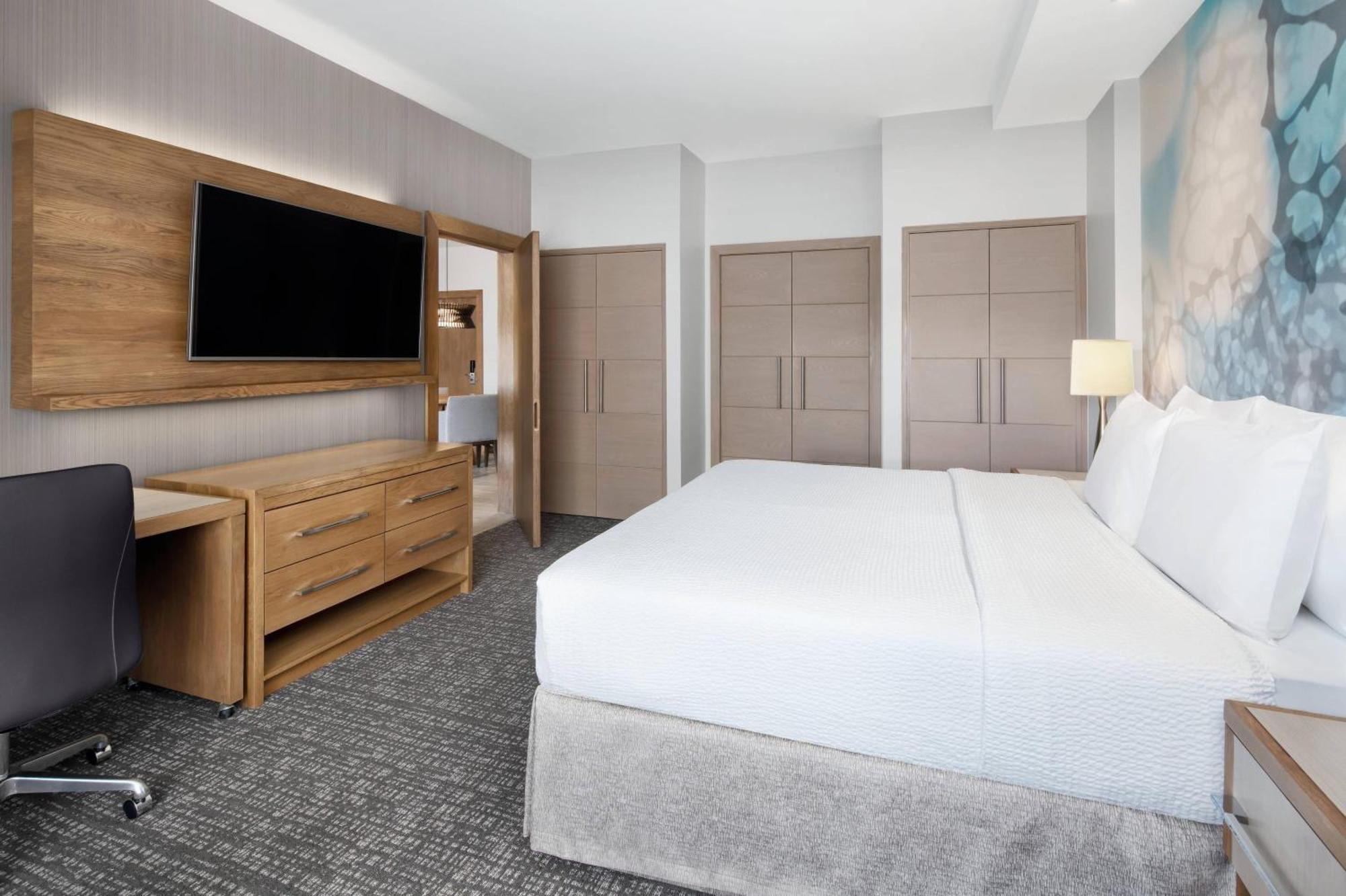 Courtyard By Marriott Port Of Spain Bagian luar foto